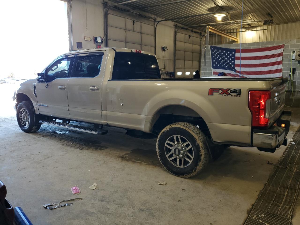 2018 Ford F350 VIN 1FT8W3BT2JEB19649 Copart auction photo, all over / mechanical damage thumbnail 2