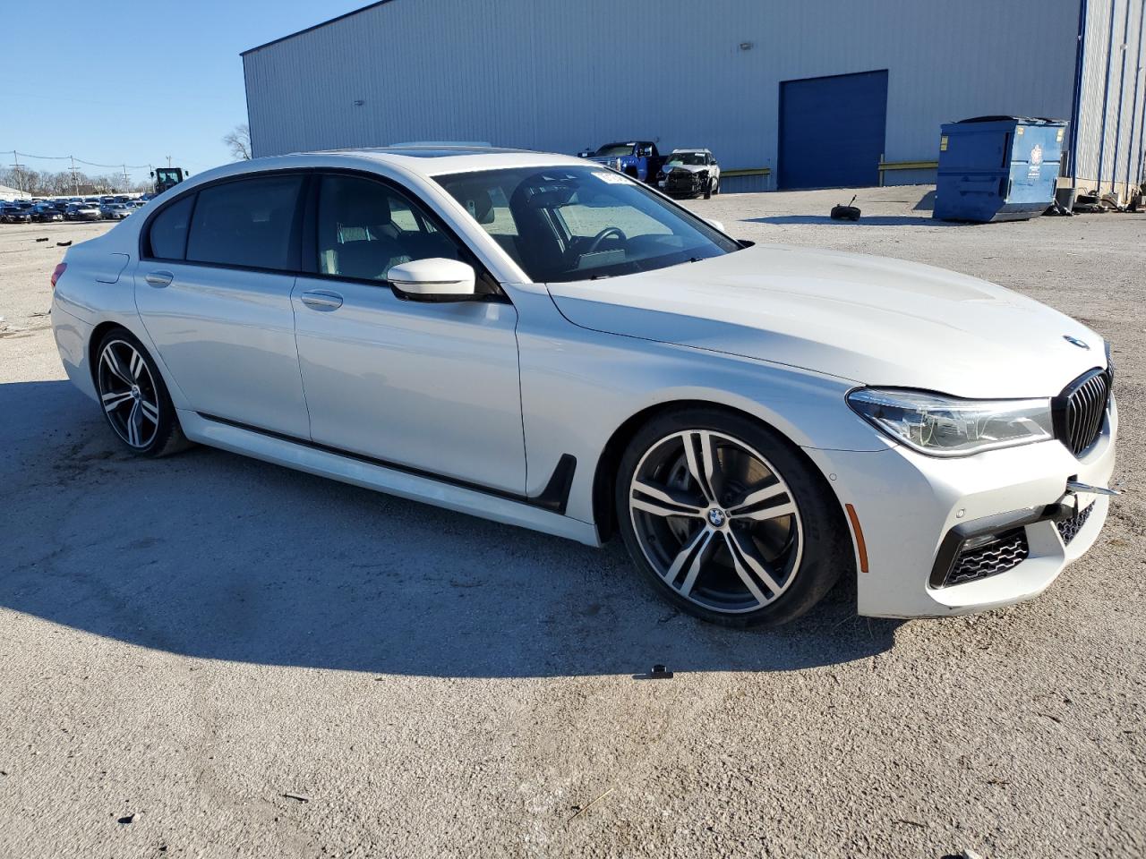 2017 BMW 7er VIN WBA7F0C39HGM22030 Copart auction photo, all over damage thumbnail 4