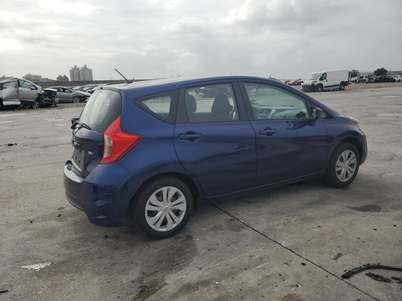 2019 Nissan Versa VIN 3N1CE2CP0KL360106 Copart auction photo, rear end damage thumbnail 3