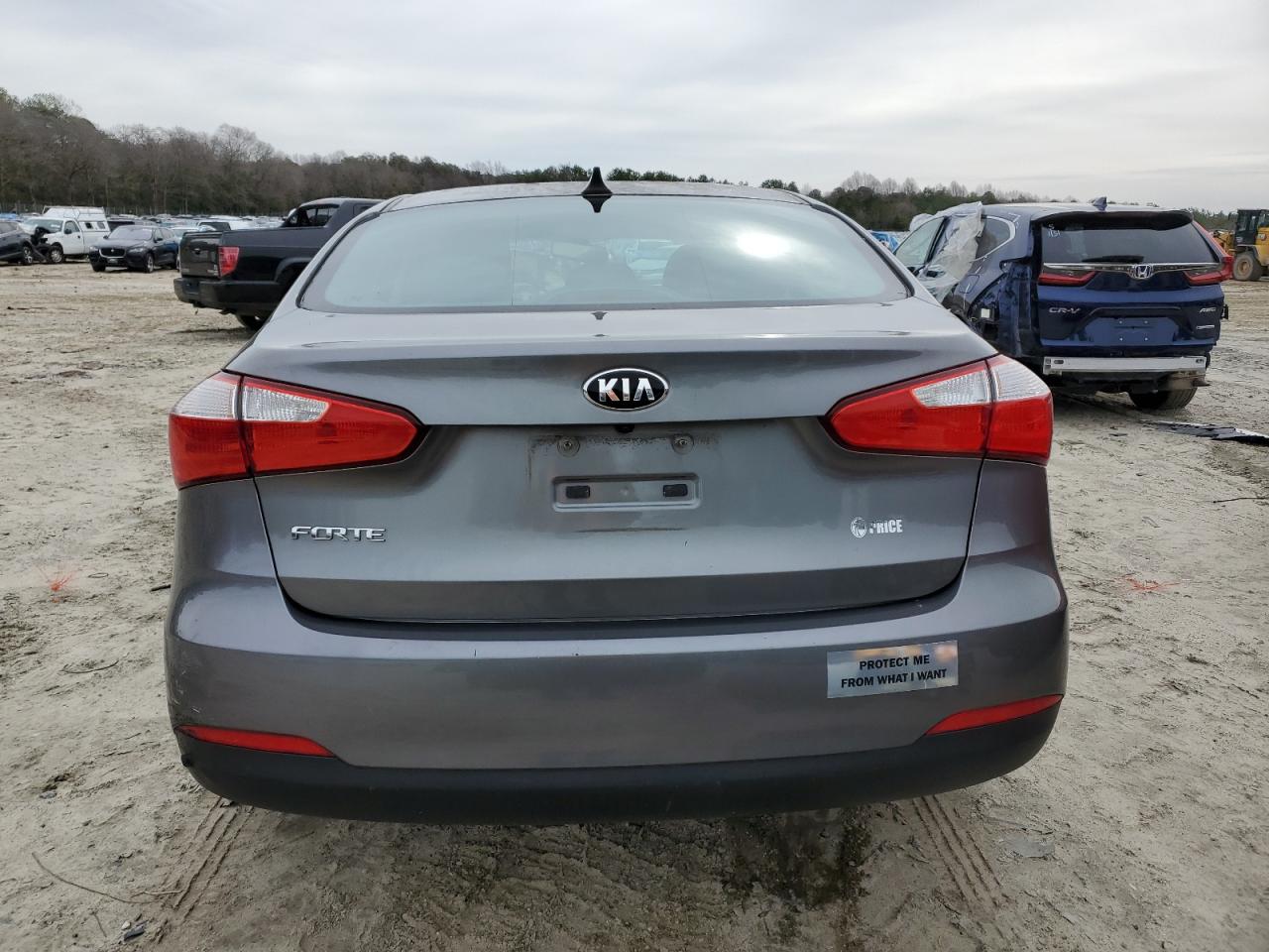2016 KIA Forte VIN KNAFX4A6XG5527165 Copart auction photo, mechanical / front end damage thumbnail 6