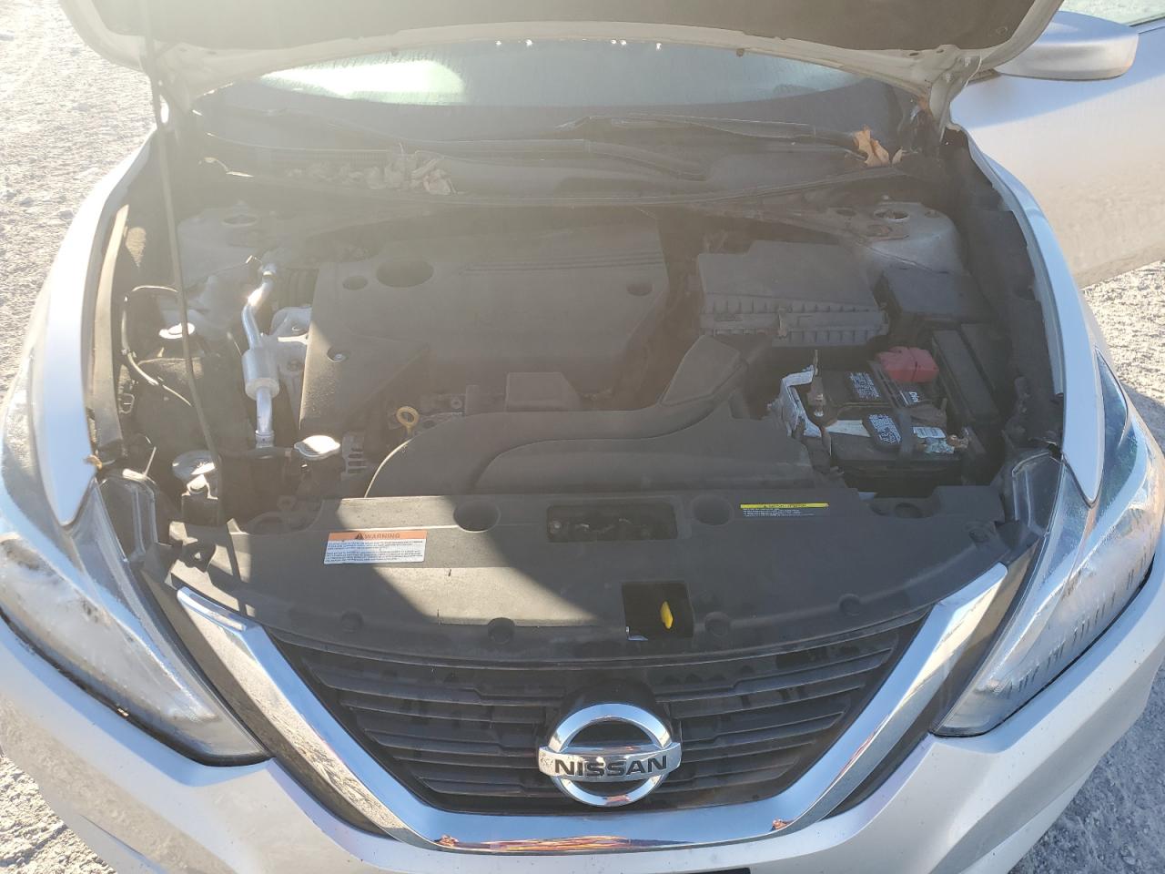 2018 Nissan Altima VIN 1N4AL3AP1JC292661 Copart auction photo, side / mechanical damage thumbnail 11