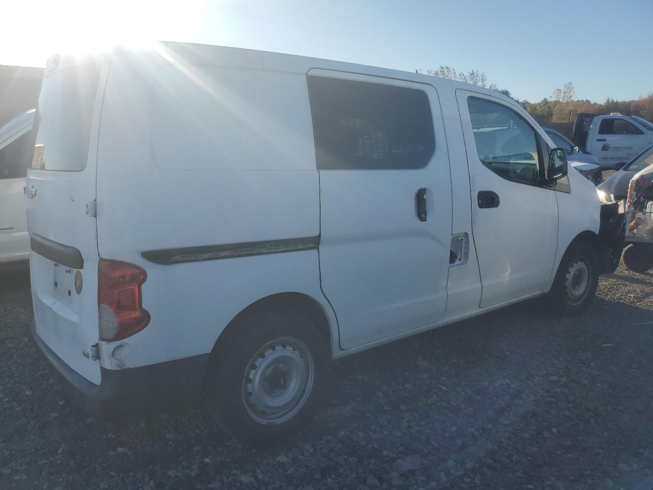 2017 Chevrolet Express VIN 3N63M0YN4HK703006 Copart auction photo, front end / rear end damage thumbnail 3