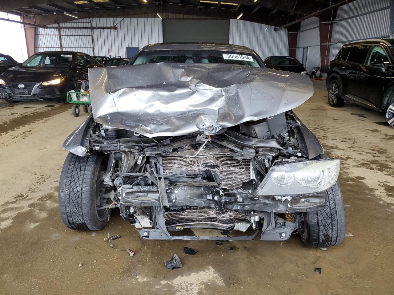 2011 BMW 3er VIN WBAPH5G58BNM82970 Copart auction photo, front end / side damage thumbnail 5