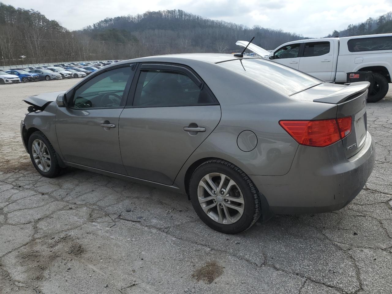 2012 KIA Forte VIN KNAFU4A23C5553977 Copart auction photo, front end damage thumbnail 2