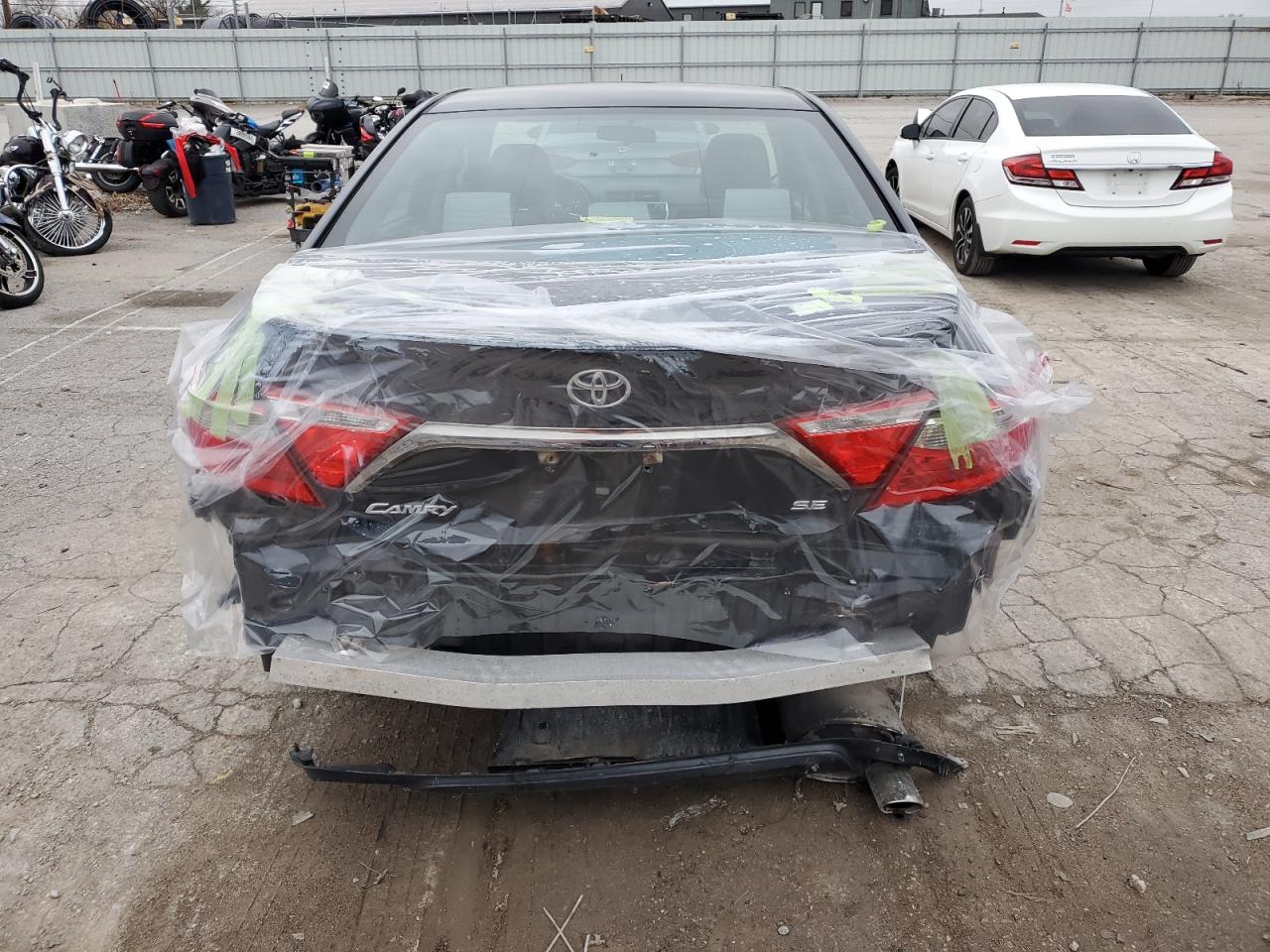 2017 Toyota Camry VIN 4T1BF1FK7HU312483 Copart auction photo, rear end / undercarriage damage thumbnail 6