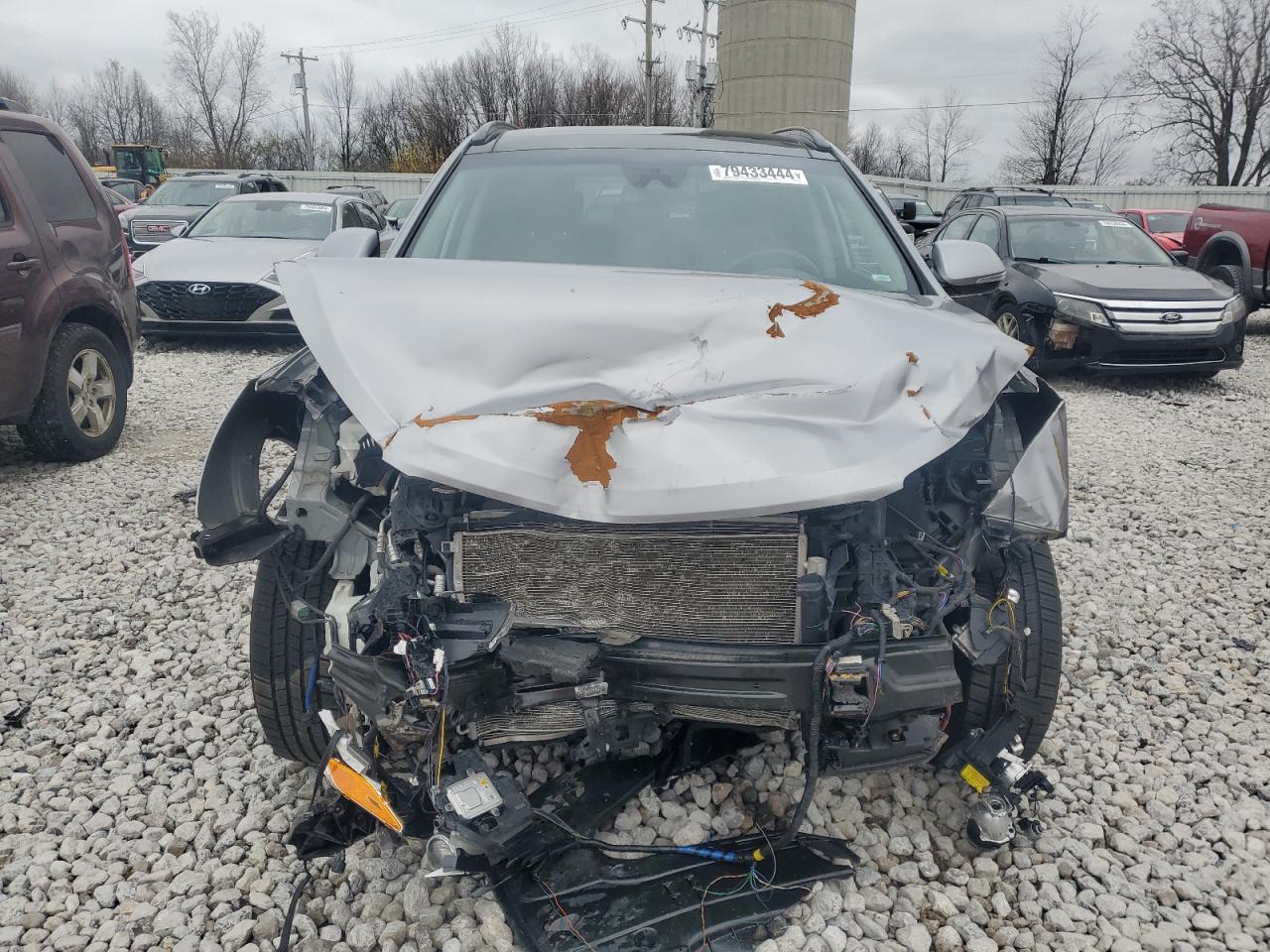 2017 Hyundai Santa Fe VIN KM8SRDHF0HU221984 Copart auction photo, front end damage thumbnail 5