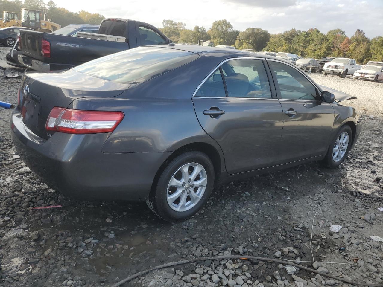 2011 Toyota Camry VIN 4T1BF3EK4BU640853 Copart auction photo, front end damage thumbnail 3