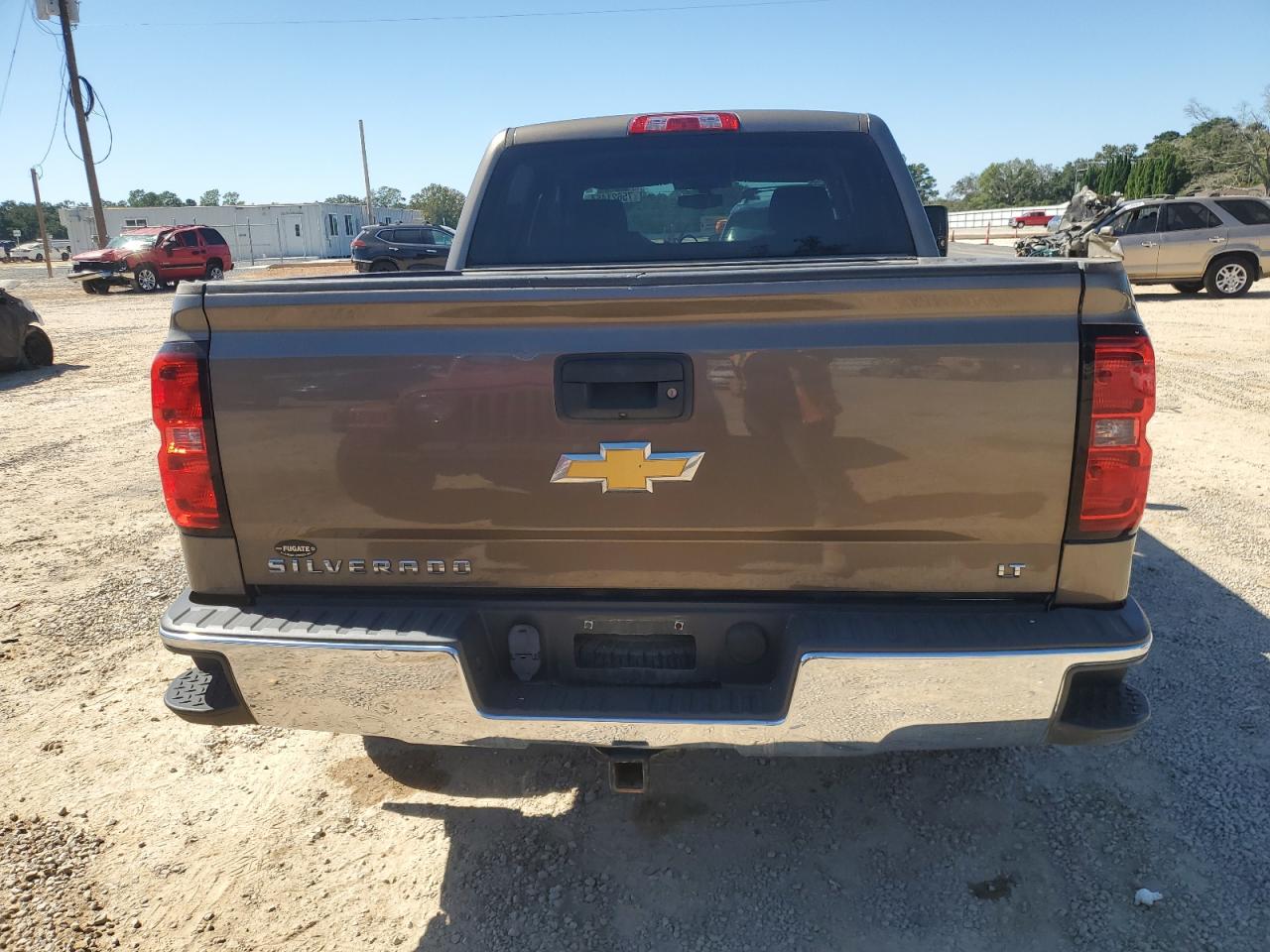 2015 Chevrolet Silverado VIN 3GCUKREC1FG443913 Copart auction photo, side / minor dent/scratches damage thumbnail 6