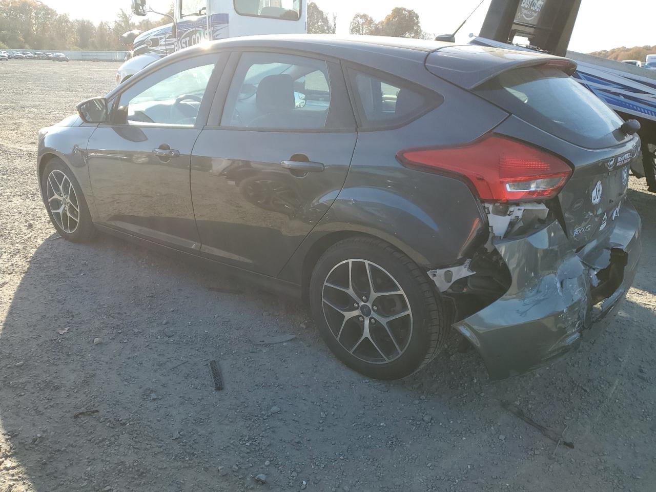 2017 Ford Focus VIN 1FADP3M25HL273915 Copart auction photo, rear end damage thumbnail 2