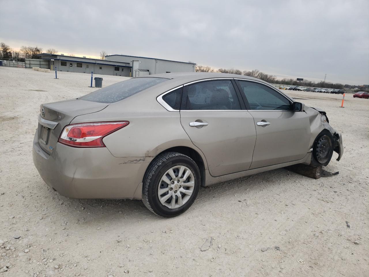 2013 Nissan Altima VIN 1N4AL3APXDN532072 Copart auction photo, front end / side damage thumbnail 3