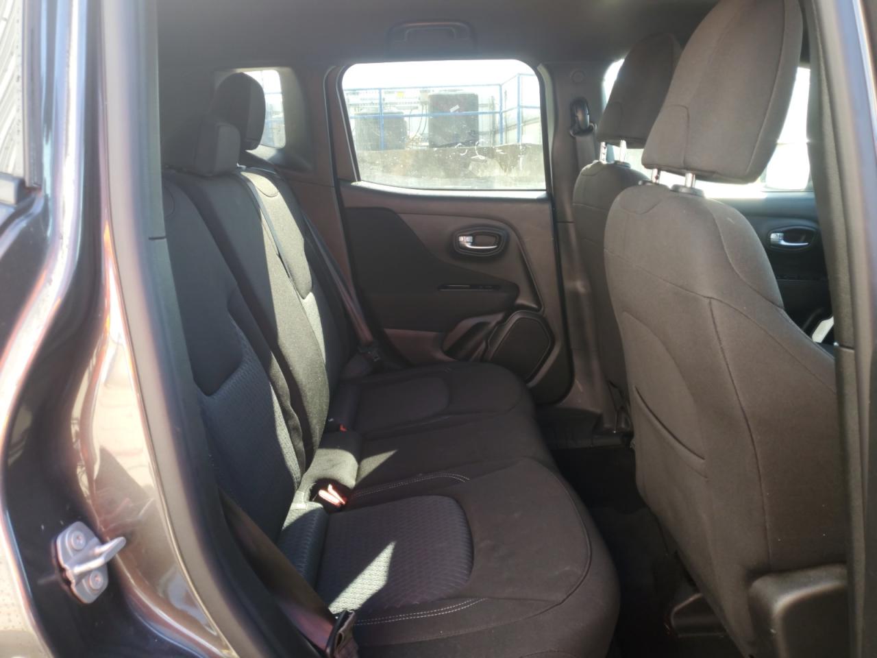 2021 Jeep Renegade VIN ZACNJCBB3MPM65663 Copart auction photo, front end / side damage thumbnail 11