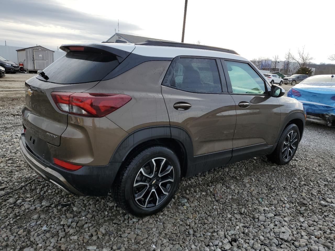 2021 Chevrolet TrailBlazer VIN KL79MVSL4MB016256 Copart auction photo, water/flood damage thumbnail 3
