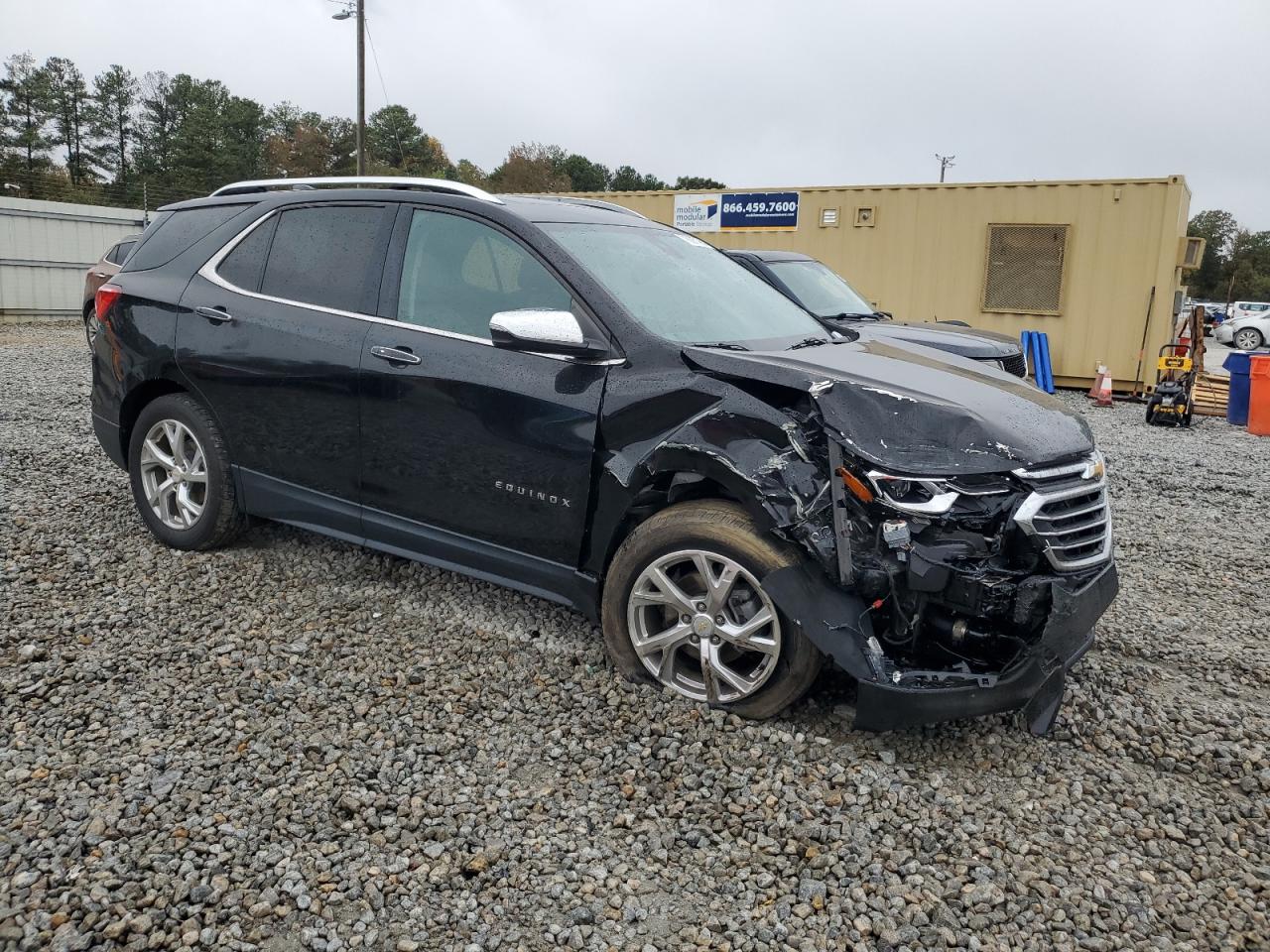 2020 Chevrolet Equinox VIN 2GNAXNEV0L6140926 Copart auction photo, front end / side damage thumbnail 4