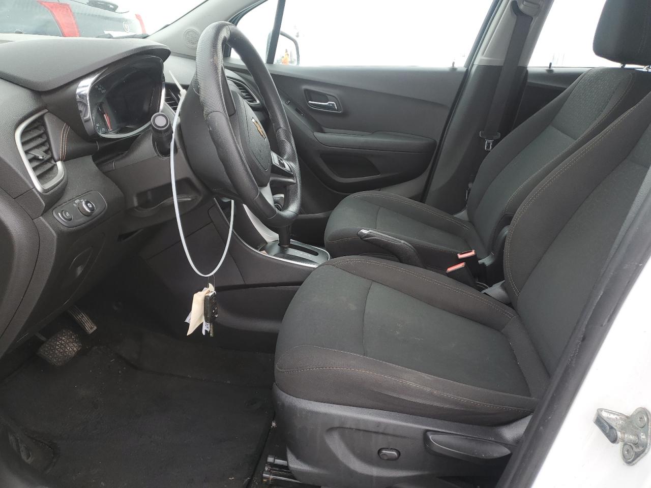 2017 Chevrolet Trax VIN 3GNCJKSB0HL146585 Copart auction photo, front end damage thumbnail 7