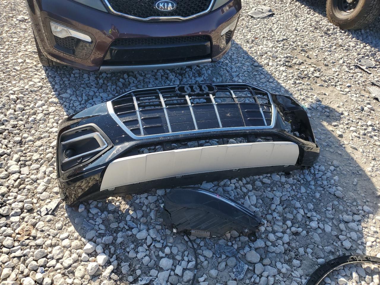 2021 Audi Q5 VIN WA1AAAFY0M2024727 Copart auction photo, front end damage thumbnail 13