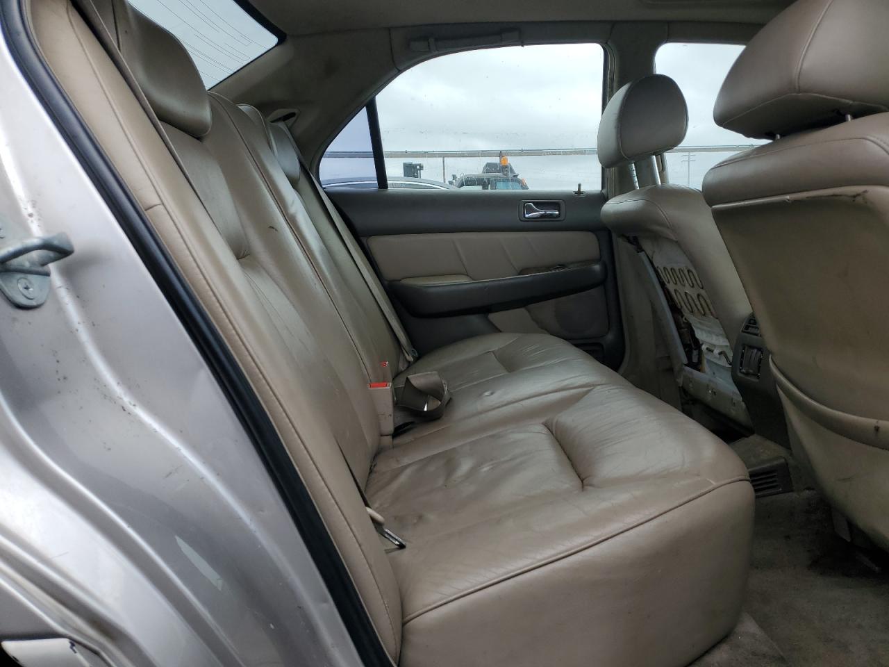 1997 Acura RL VIN JH4KA9643VC008134 Copart auction photo, front end / all over damage thumbnail 11