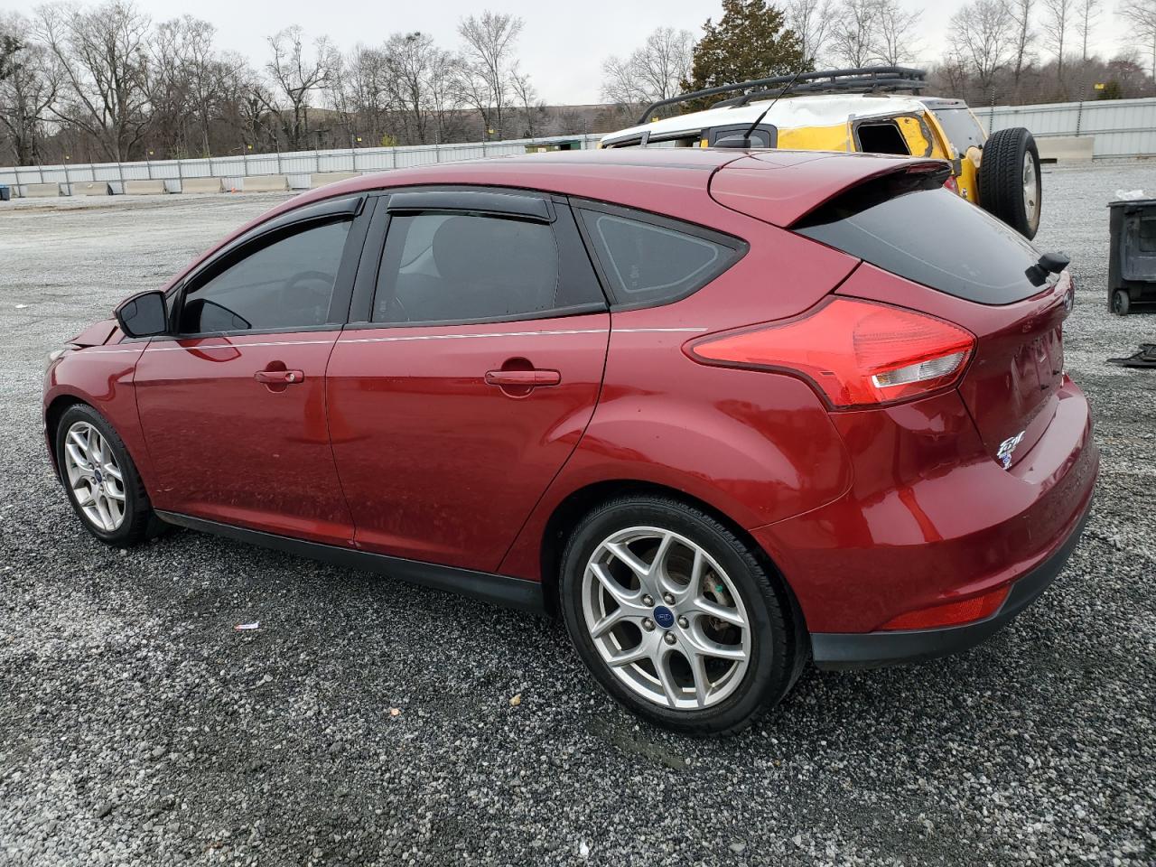 2015 Ford Focus VIN 1FADP3K27FL227681 Copart auction photo, front end damage thumbnail 2