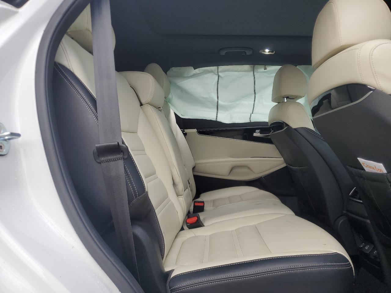 2018 KIA Sorento VIN 5XYPKDA51JG368953 Copart auction photo, side / rear end damage thumbnail 11