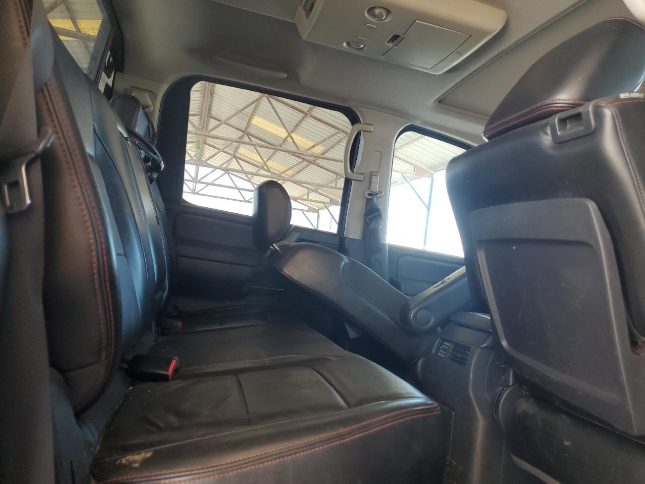 2010 Nissan Titan VIN 1N6BA0EC2AN318776 Copart auction photo, rear end / minor dent/scratches damage thumbnail 10