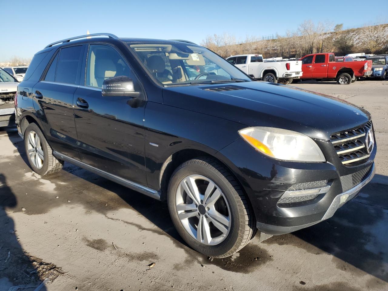 2012 Mercedes-Benz M-klasse VIN 4JGDA5HBXCA003144 Copart auction photo, front end damage thumbnail 4