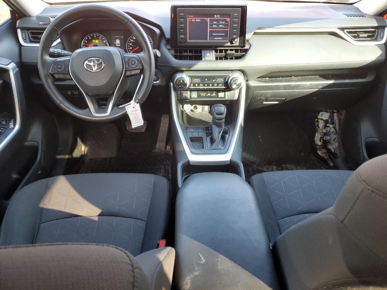 2020 Toyota RAV 4 VIN 2T3W1RFV4LC037309 Copart auction photo, front end / minor dent/scratches damage thumbnail 8