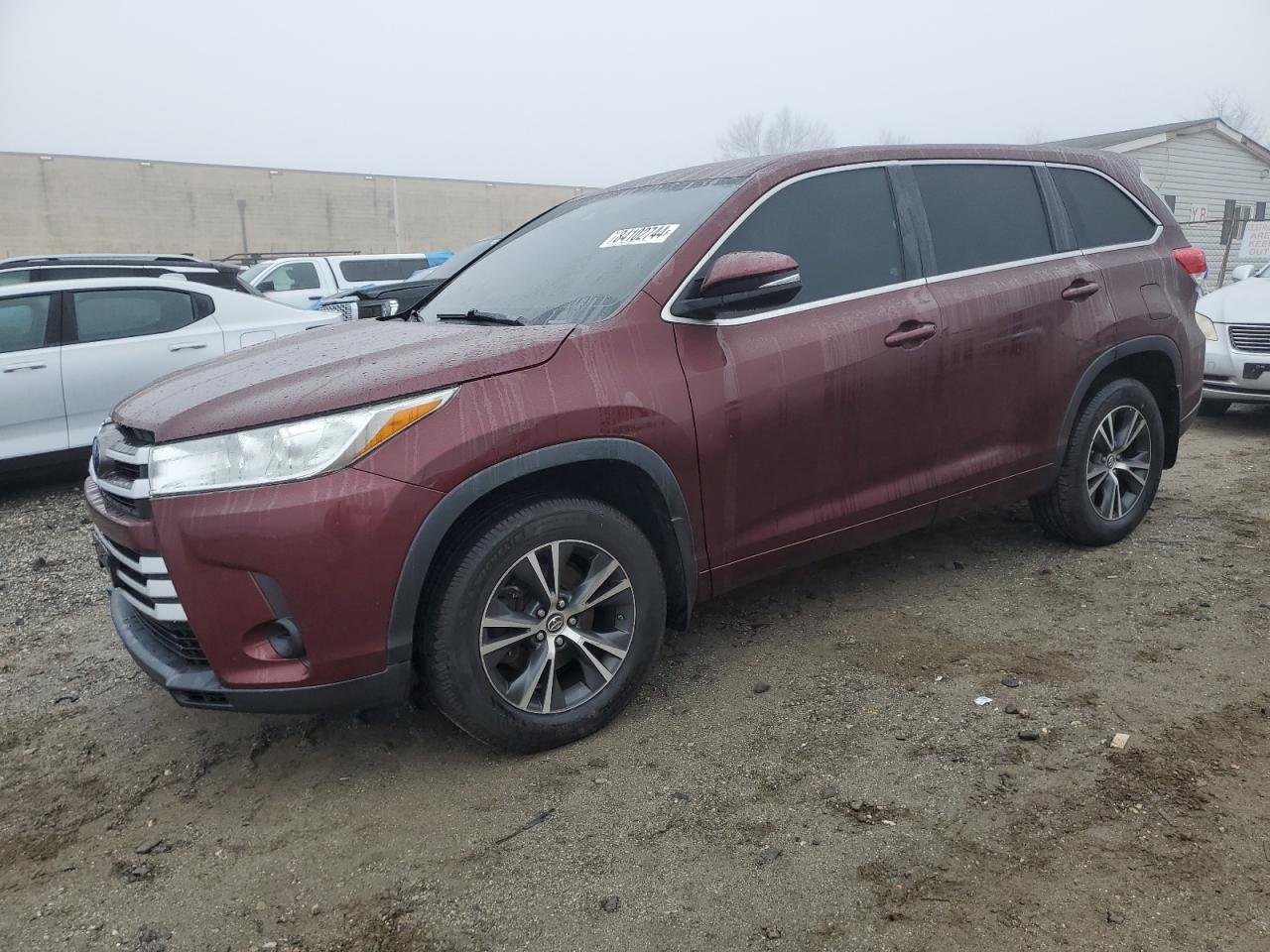 2017 Toyota Highlander VIN 5TDBZRFH5HS414612