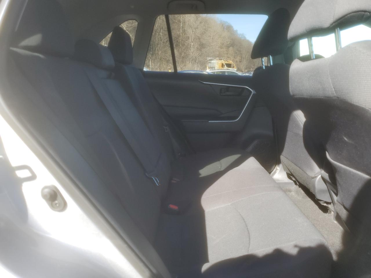 2021 Toyota RAV 4 VIN 2T3F1RFVXMC191654 Copart auction photo, front end / minor dent/scratches damage thumbnail 10