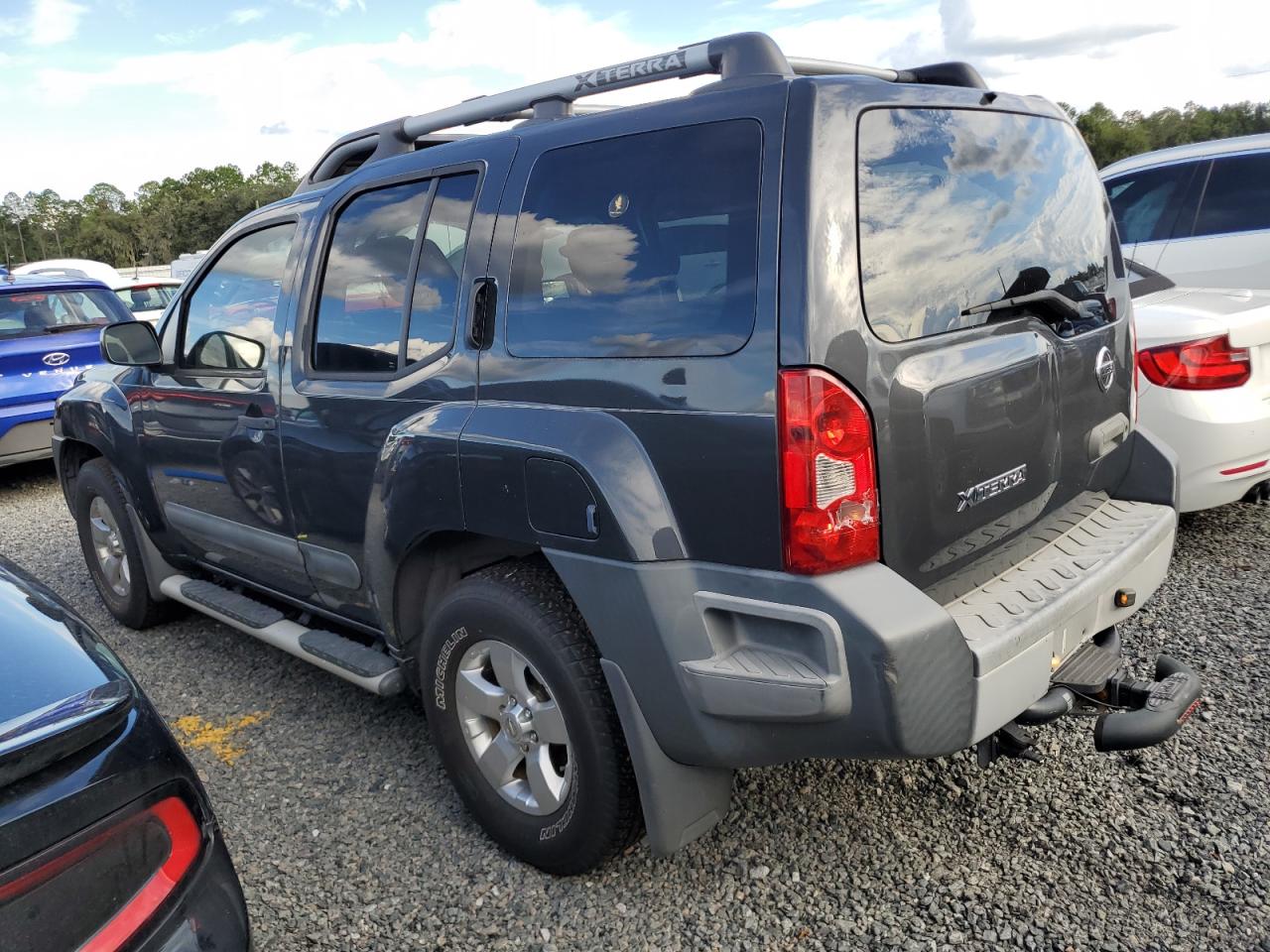 2013 Nissan XTerra VIN 5N1AN0NU0DN818754 Copart auction photo, water/flood damage thumbnail 2