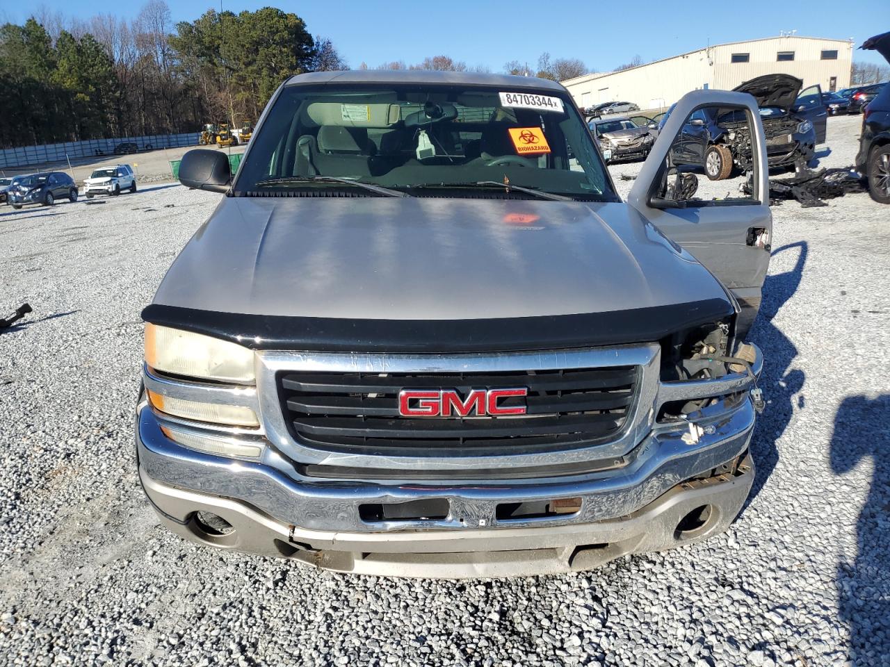 2004 GMC Sierra VIN 2GTEC19V541328185 Copart auction photo, all over damage thumbnail 5