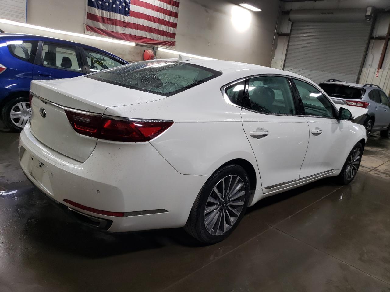 2017 KIA Cadenza VIN KNALC4J12H5080626 Copart auction photo, front end damage thumbnail 3