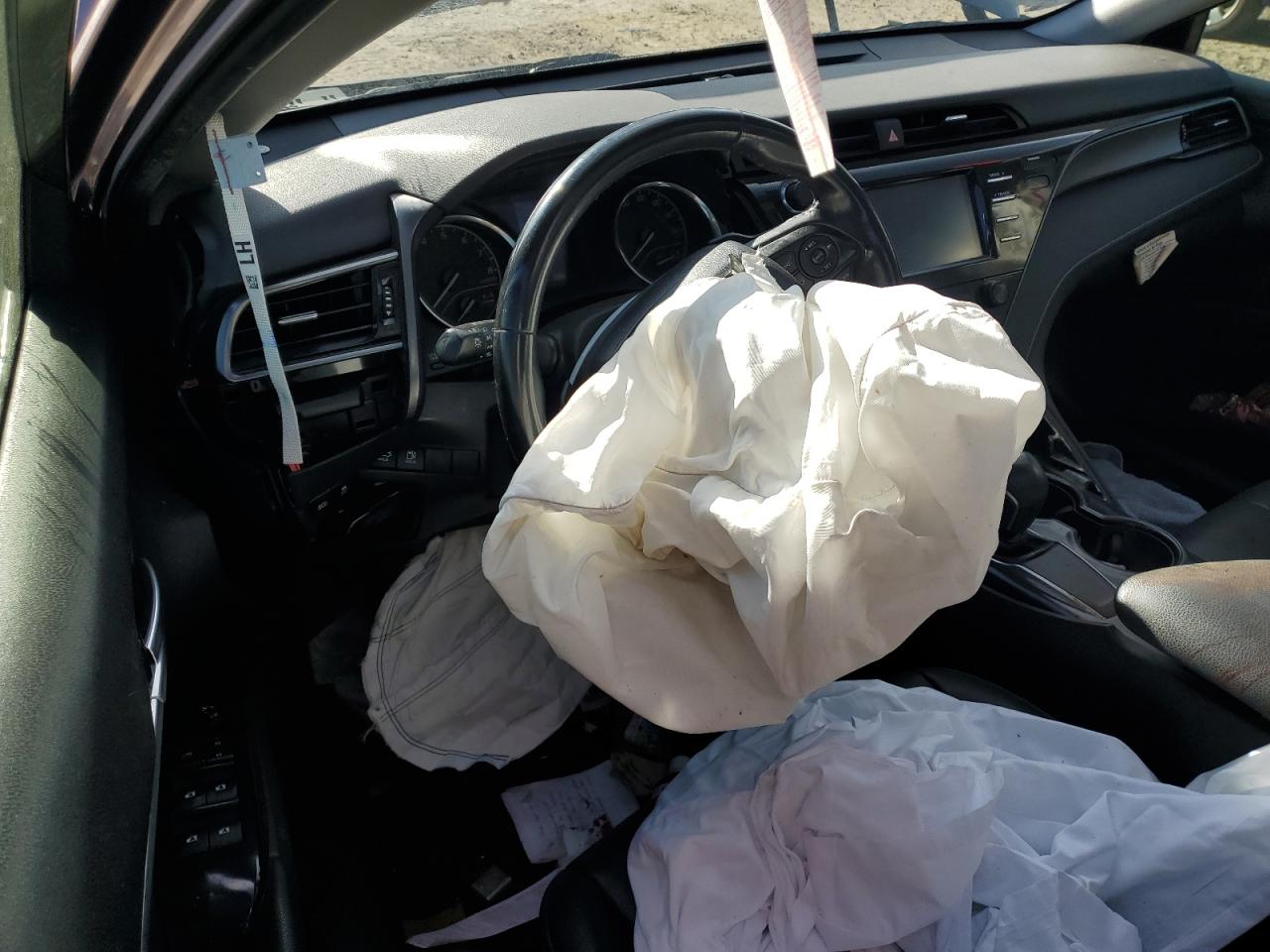 2019 Toyota Camry VIN 4T1B11HK1KU203231 Copart auction photo, all over damage thumbnail 8