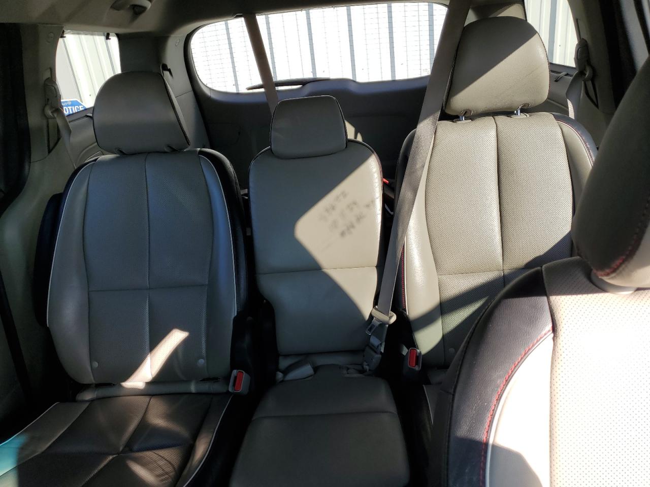 2021 KIA Sedona VIN KNDMB5C14M6671767 Copart auction photo, rear end damage thumbnail 10