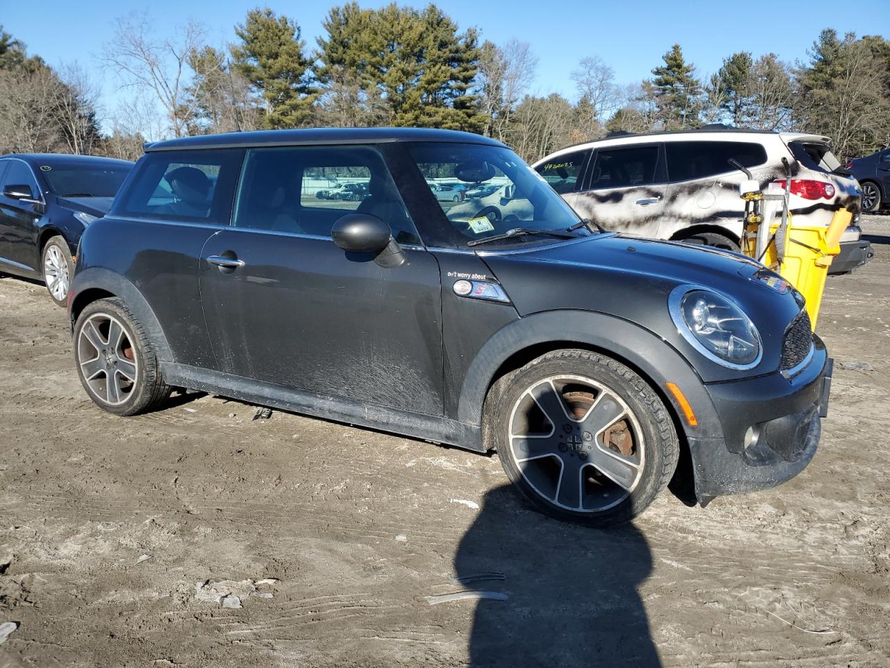 2013 MINI Cooper VIN WMWSV3C5XDT477426 Copart auction photo, minor dent/scratches damage thumbnail 4