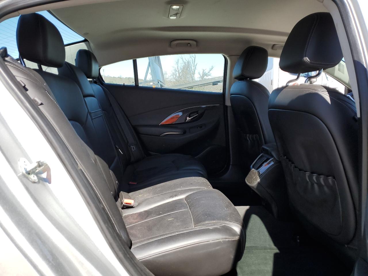 2016 Buick LaCrosse VIN 1G4GB5G36GF172347 Copart auction photo, front end damage thumbnail 10