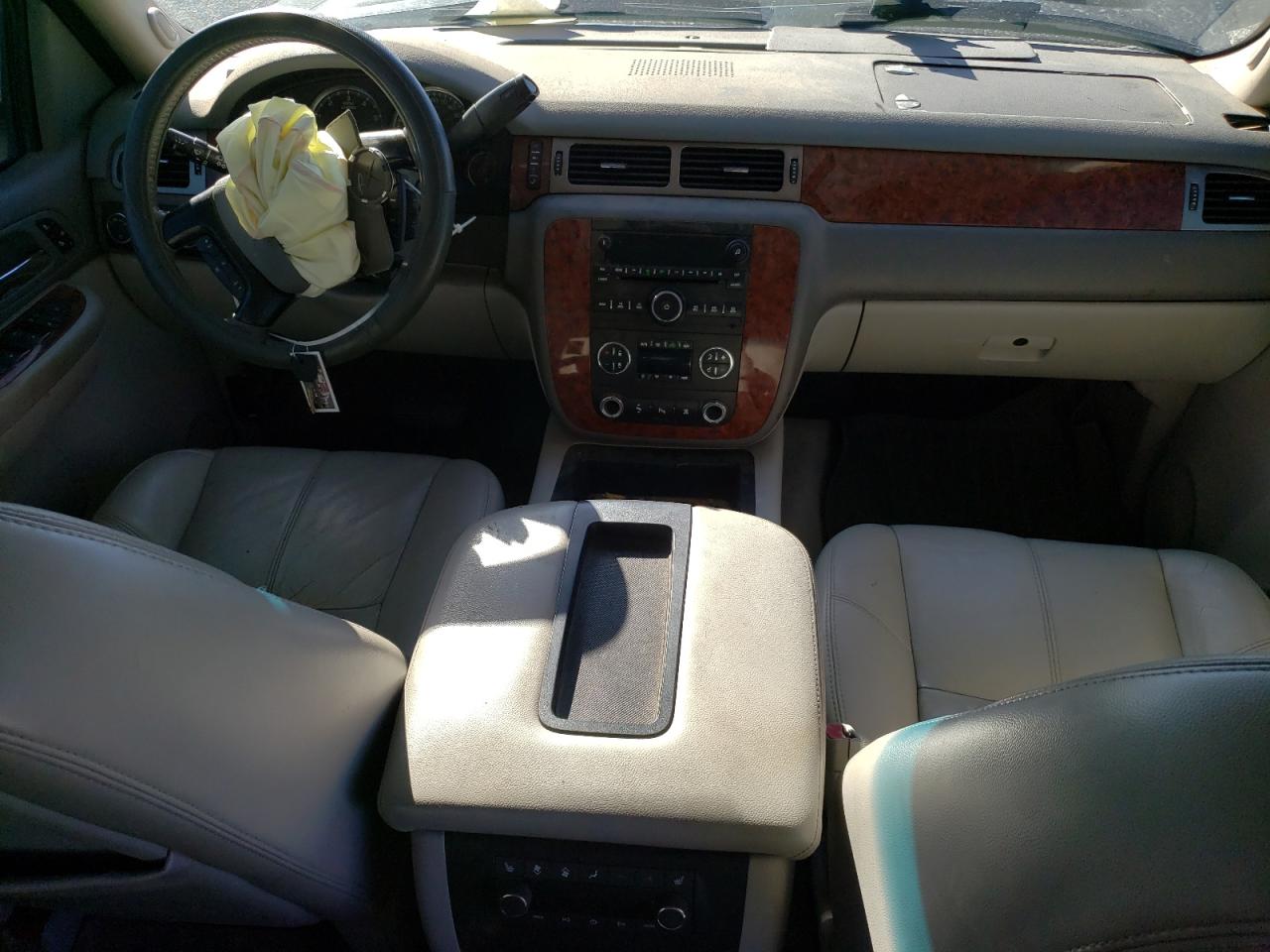 2007 Chevrolet Suburban VIN 3GNFK16347G260054 Copart auction photo, front end / rear end damage thumbnail 8