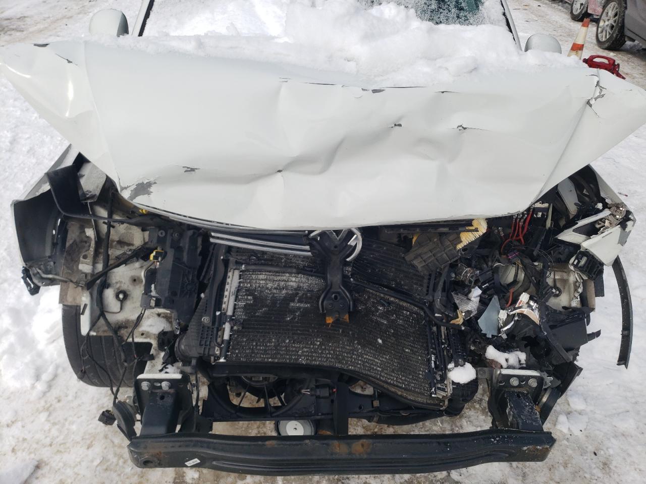 2015 Volkswagen Tiguan VIN WVGBV7AX7FW561697 Copart auction photo, front end damage thumbnail 12