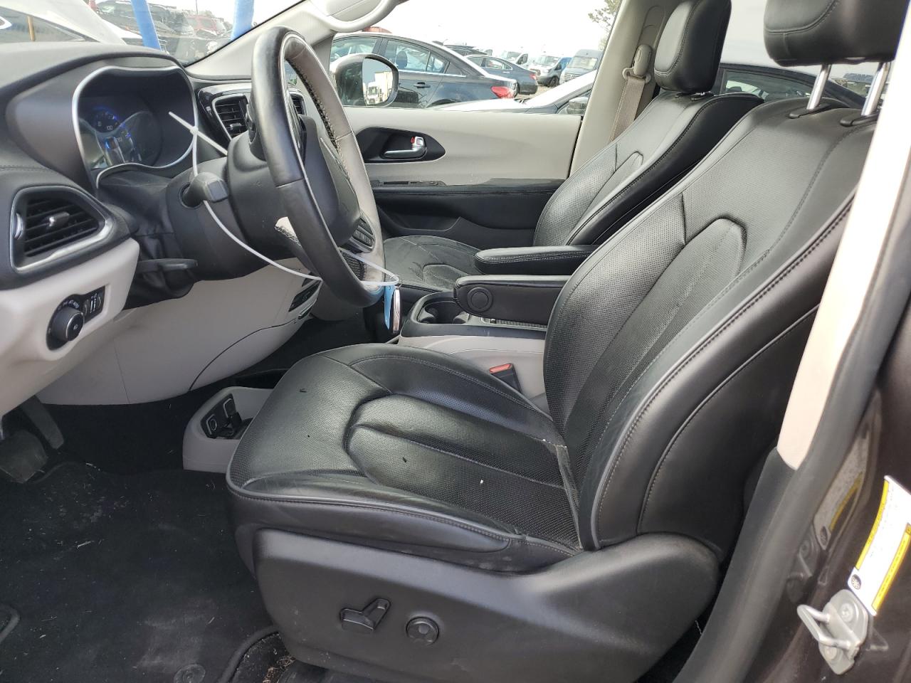 2020 Chrysler Pacifica VIN 2C4RC1GG8LR281191 Copart auction photo, undercarriage / front end damage thumbnail 7