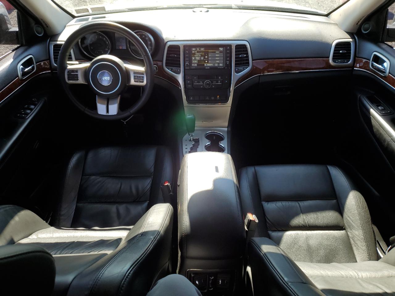 2013 Jeep Grand Cherokee VIN 1C4RJFBG2DC607992 Copart auction photo, side / minor dent/scratches damage thumbnail 8