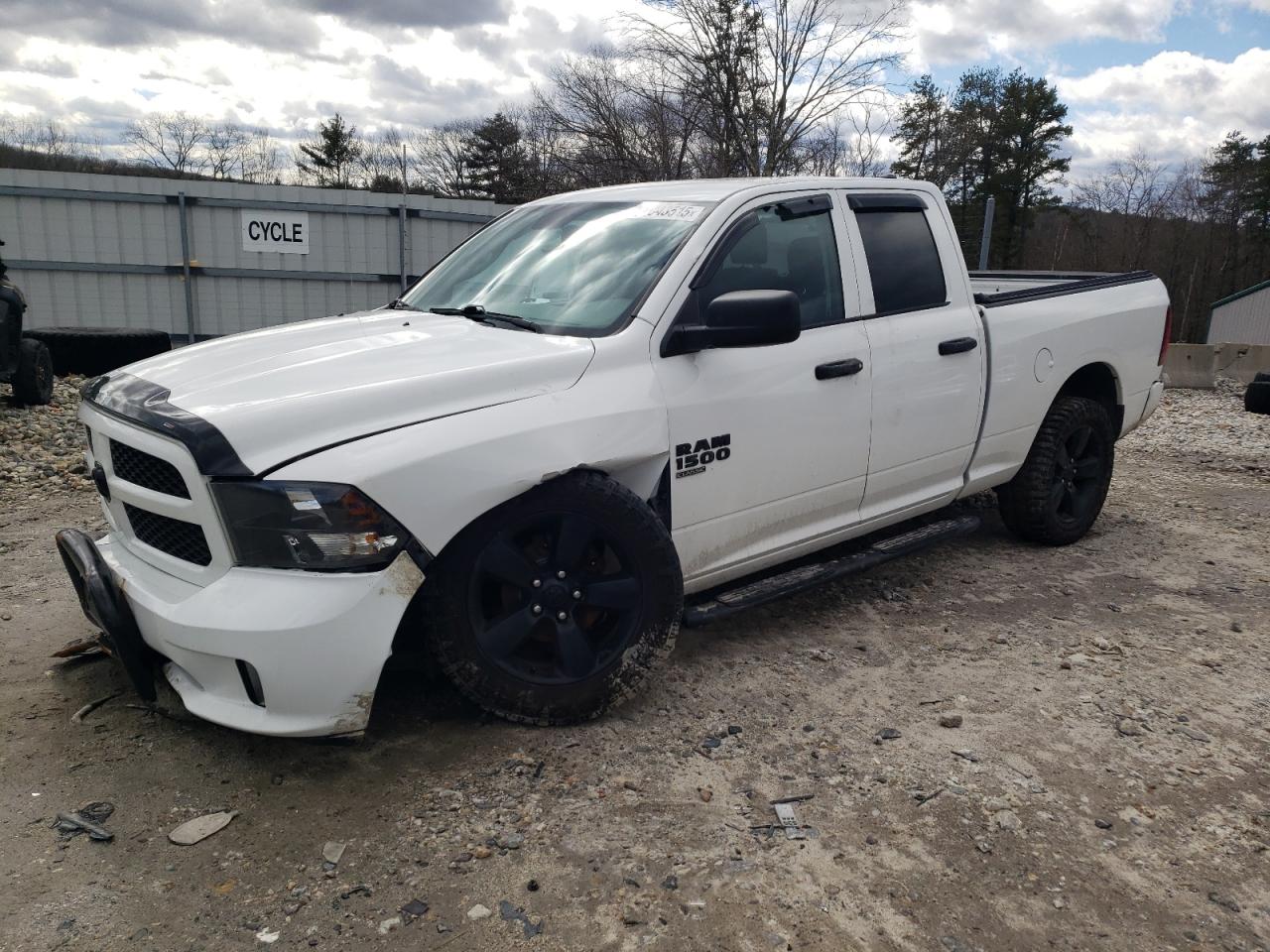 2019 RAM 1500 VIN 1C6RR7FG4KS582872