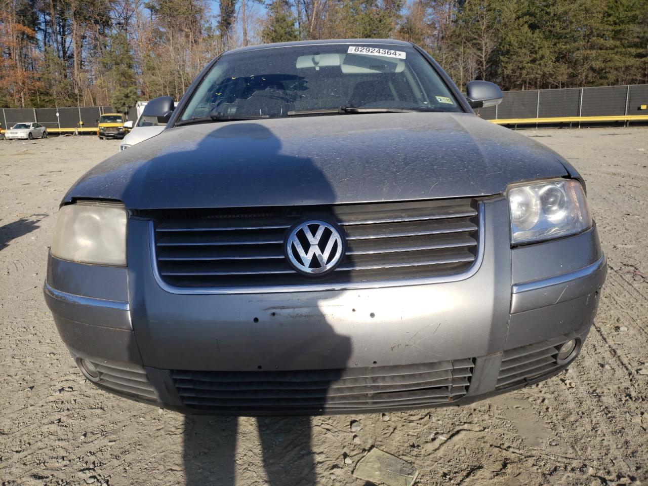 2004 Volkswagen Passat VIN WVWPD63B64P198695 Copart auction photo, rear end damage thumbnail 5