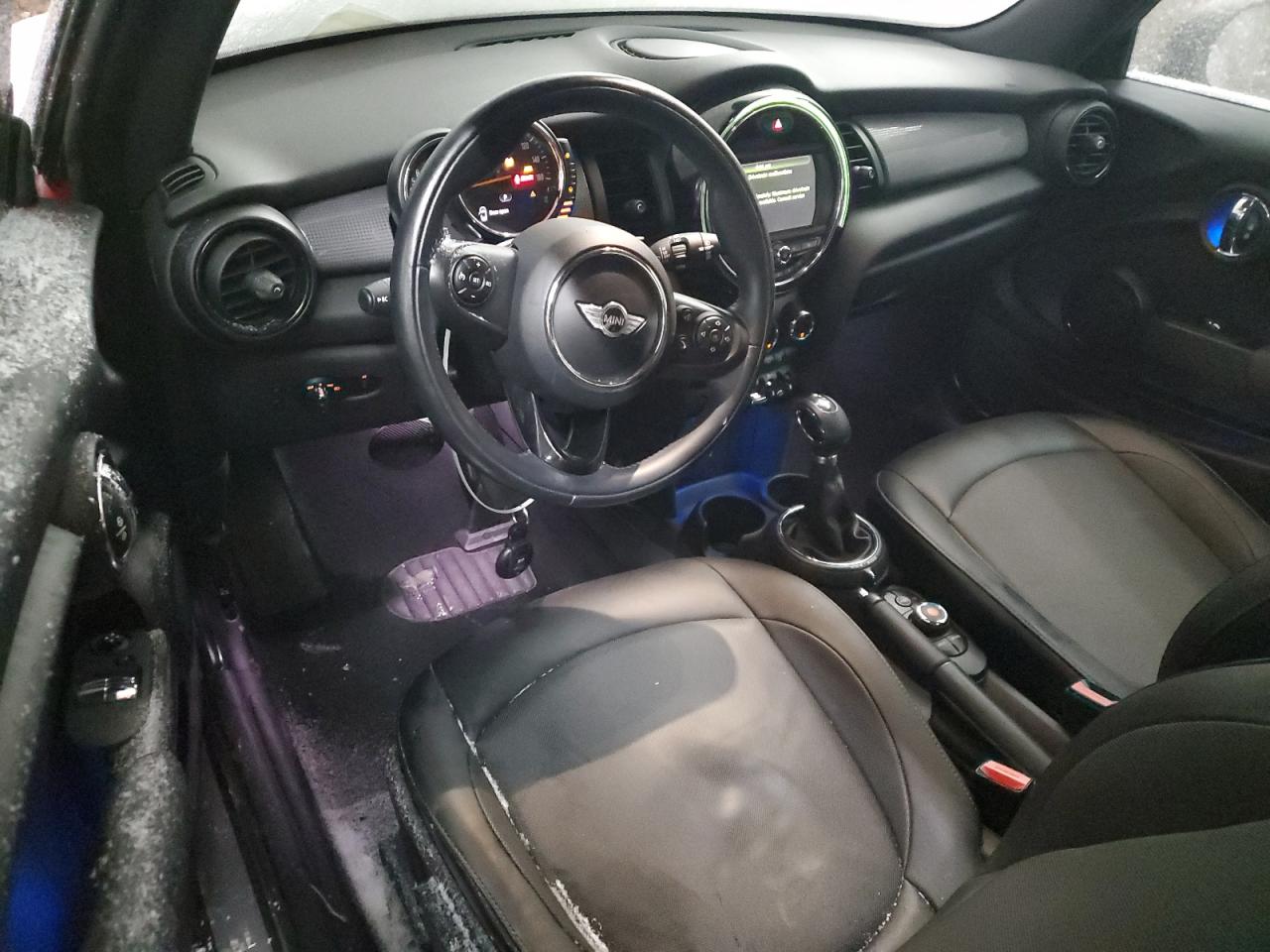 2015 MINI Cooper VIN WMWXM5C54F3A57848 Copart auction photo, front end / minor dent/scratches damage thumbnail 8