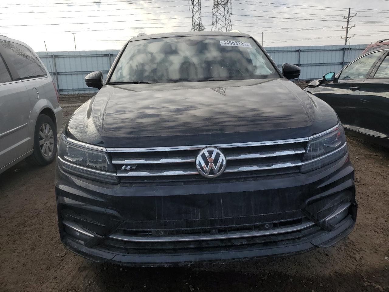 2020 Volkswagen Tiguan VIN 3VV4B7AX5LM105524 Copart auction photo, front end / stripped damage thumbnail 5