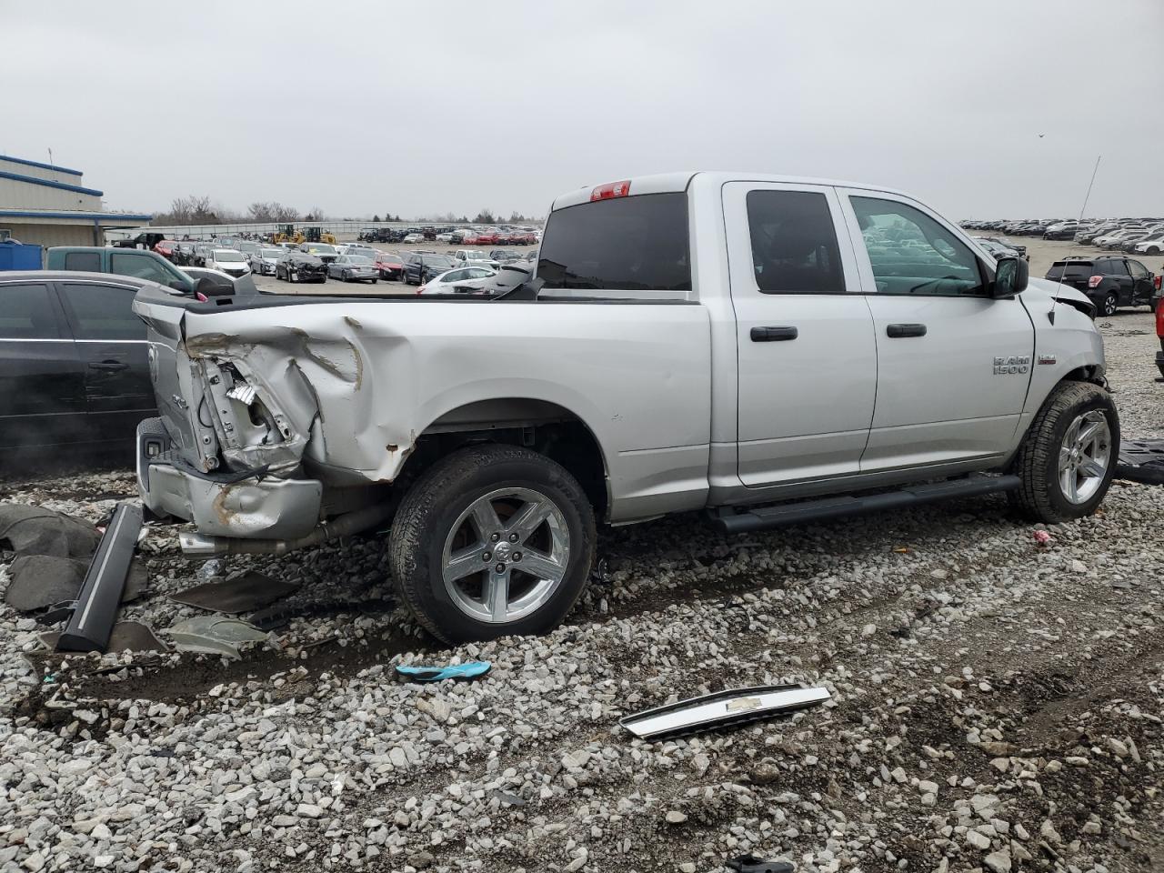 2016 RAM 1500 VIN 1C6RR7FT8GS388222 Copart auction photo, front end / rear end damage thumbnail 3