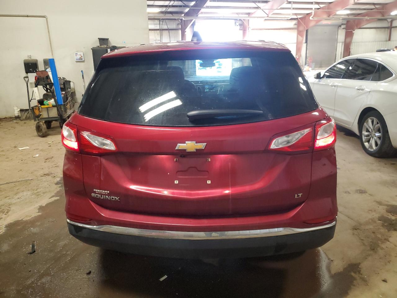 2019 Chevrolet Equinox VIN 2GNAXKEV5K6107563 Copart auction photo, front end damage thumbnail 6