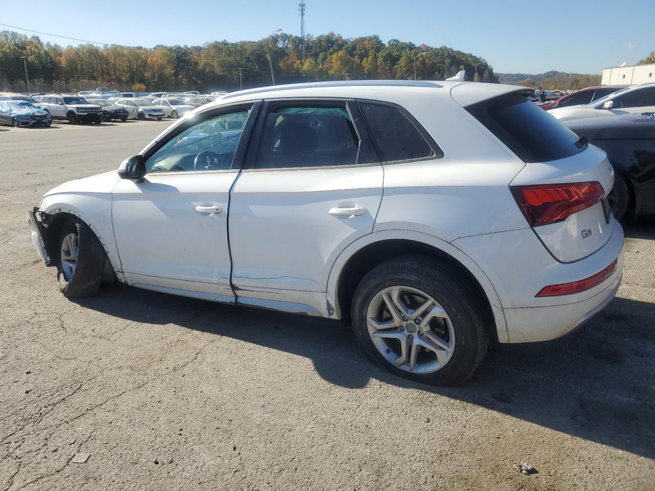 2018 Audi Q5 VIN WA1ANAFY2J2137014 Copart auction photo, side / front end damage thumbnail 2
