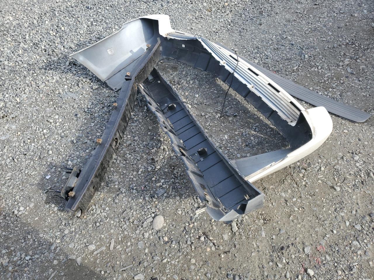 2008 Land Rover Range Rover VIN SALMF13498A292945 Copart auction photo, rear end damage thumbnail 13