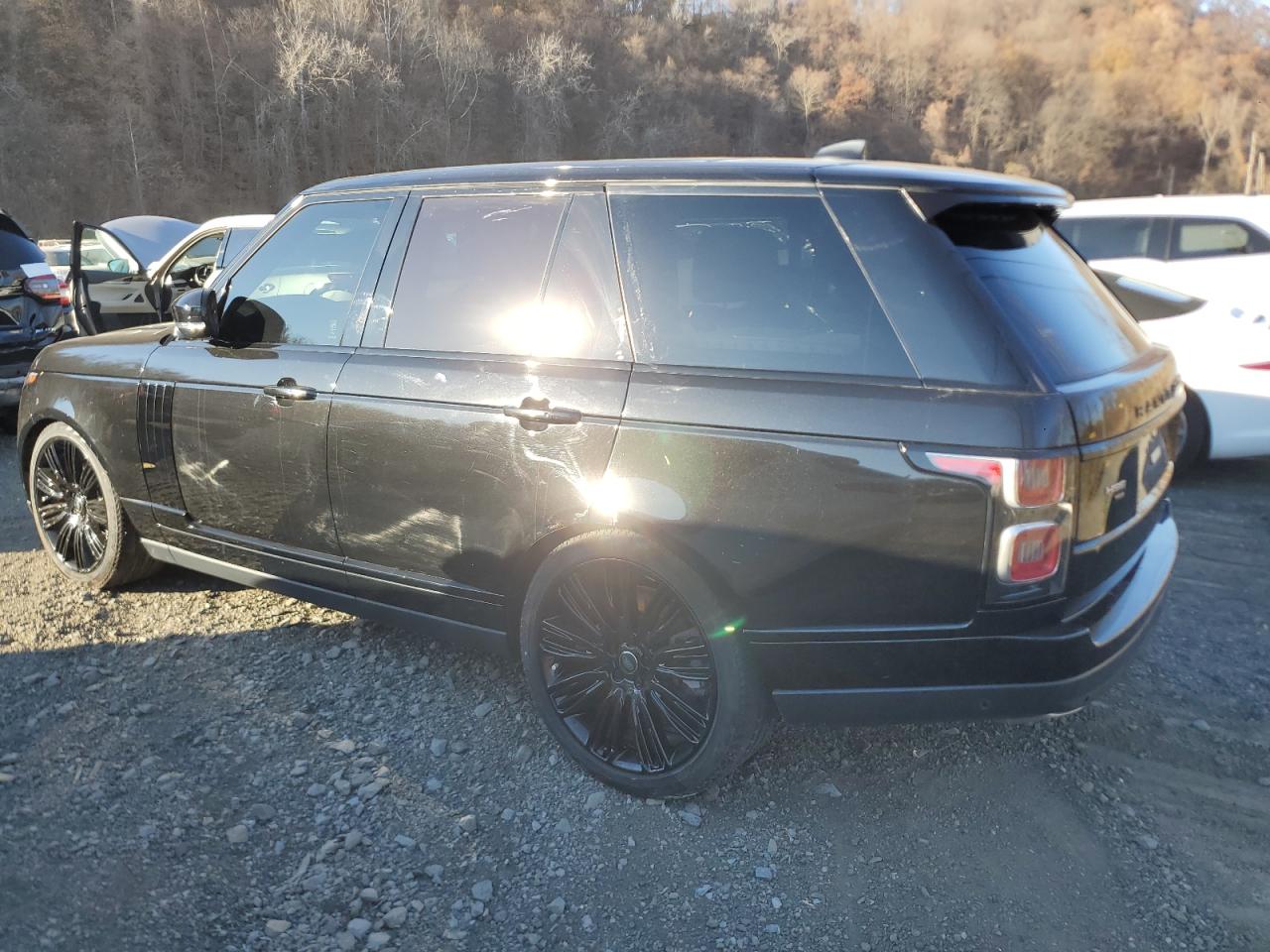 2020 Land Rover Range Rover VIN SALGS2RU7LA581918 Copart auction photo, water/flood damage thumbnail 2