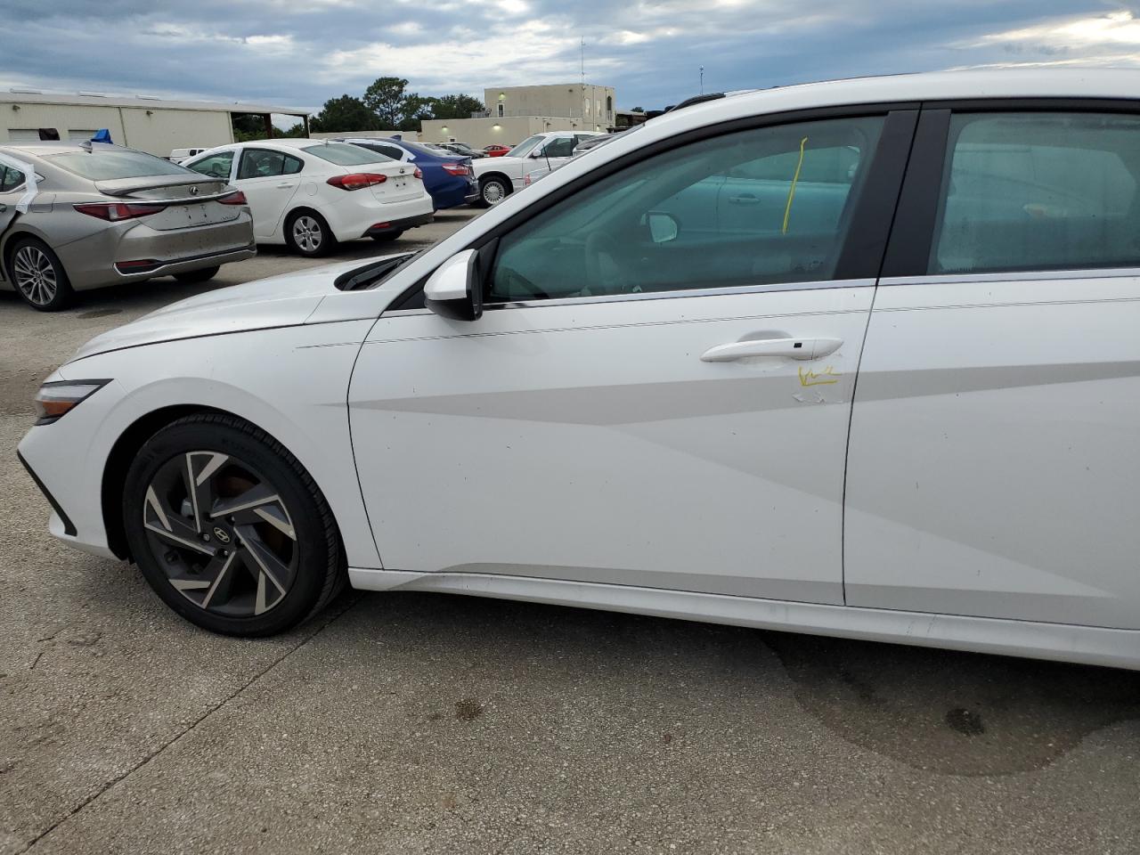 2024 Hyundai Elantra VIN KMHLS4DG9RU808094 Copart auction photo, water/flood damage thumbnail 12