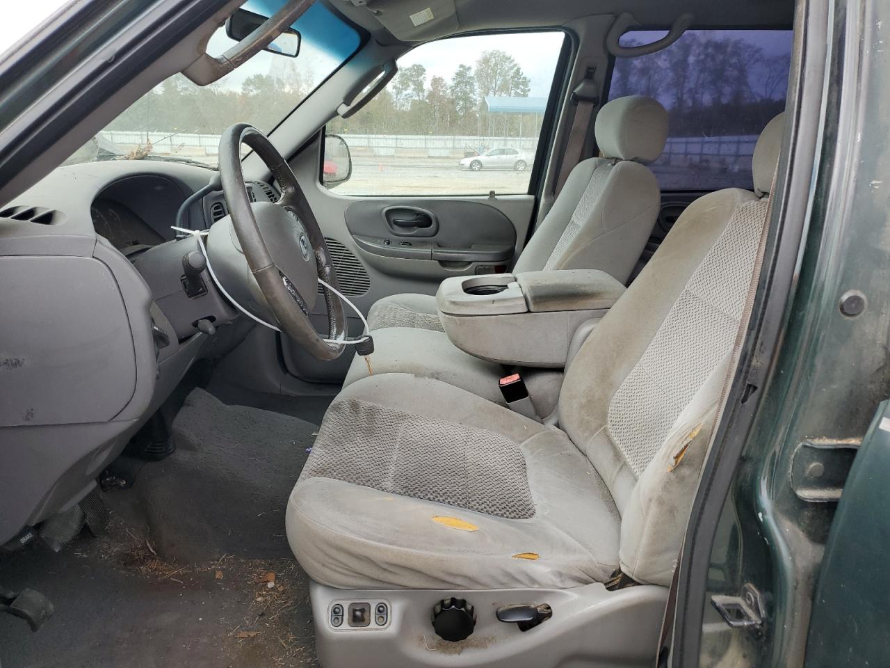 2003 Ford F-150 VIN 1FTRW08LX3KA36338 Copart auction photo, all over damage thumbnail 7