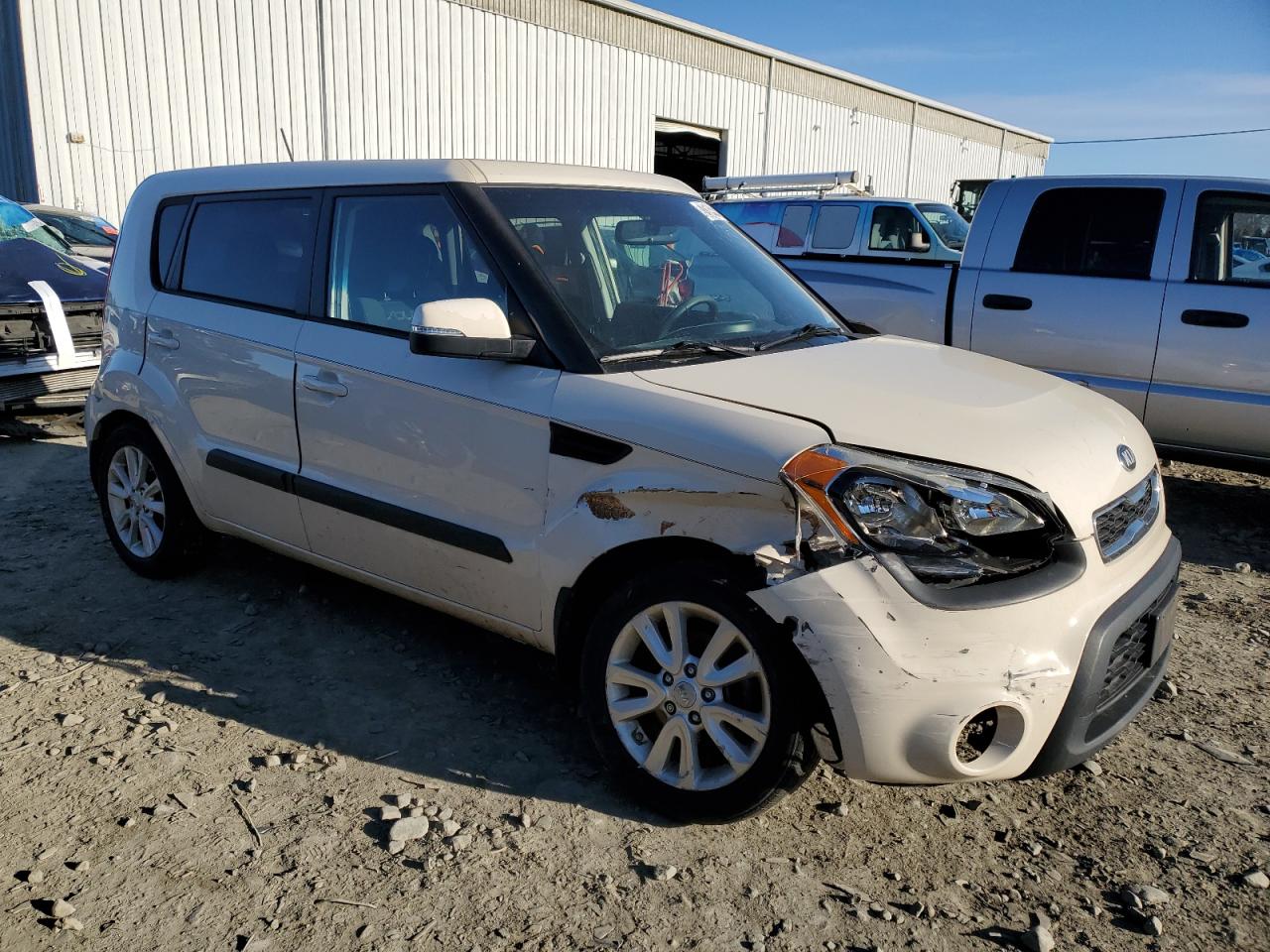 2013 KIA Soul VIN KNDJT2A62D7767694 Copart auction photo, front end / undercarriage damage thumbnail 4